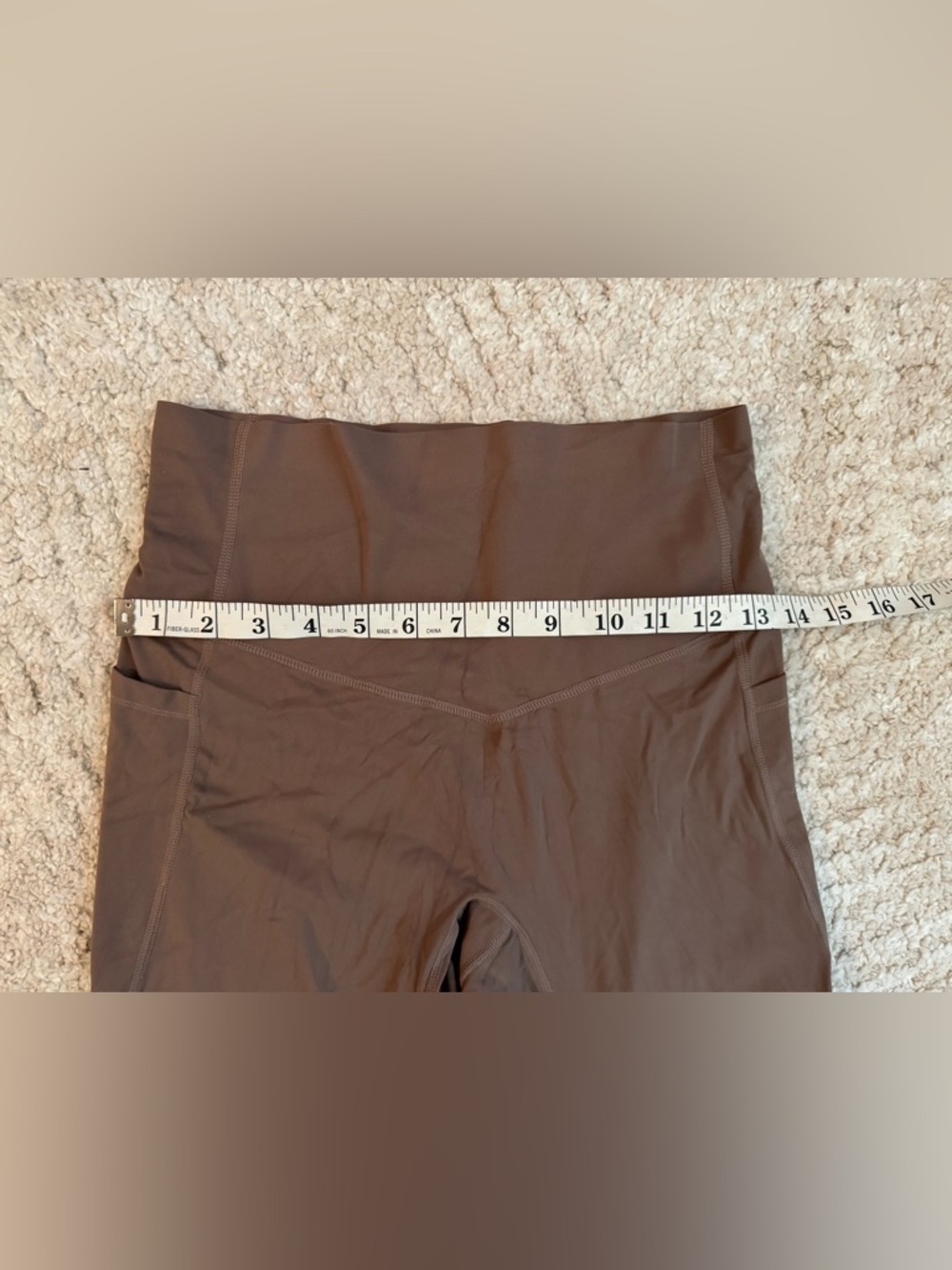 Halara brown 7/8 leggings with side pockets NWOT size M - Picture 5 of 6